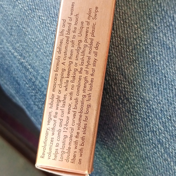 3/$30 NIB Stila Stay All Day Mascara - Intense Black - Picture 4 of 5